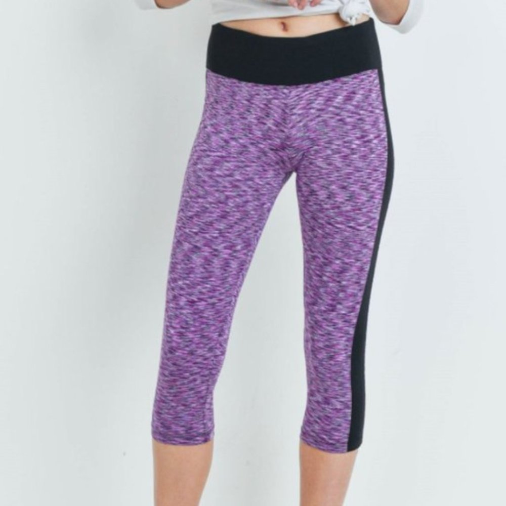 Black and Purple Space Dye Capri Legging SZ Large
